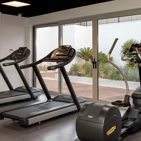 Radisson Collection Hotel, Bodrum Akyarlar Bagian luar foto Treadmills and elliptical cross trainer